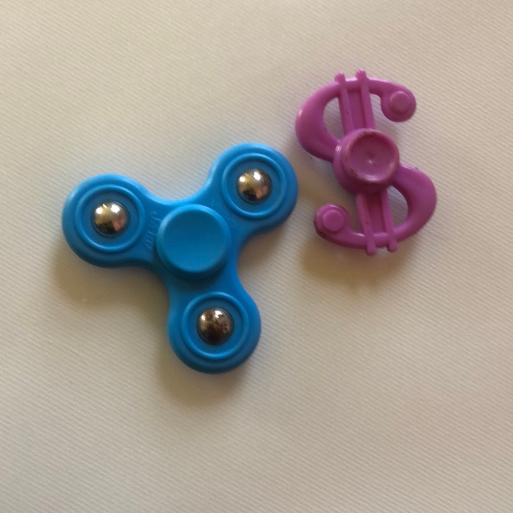 Cash money, fidget, spinner, and blue pinky fidget spinner